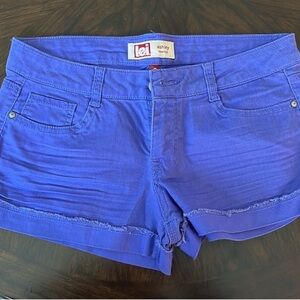Lei purple Shorts size 9